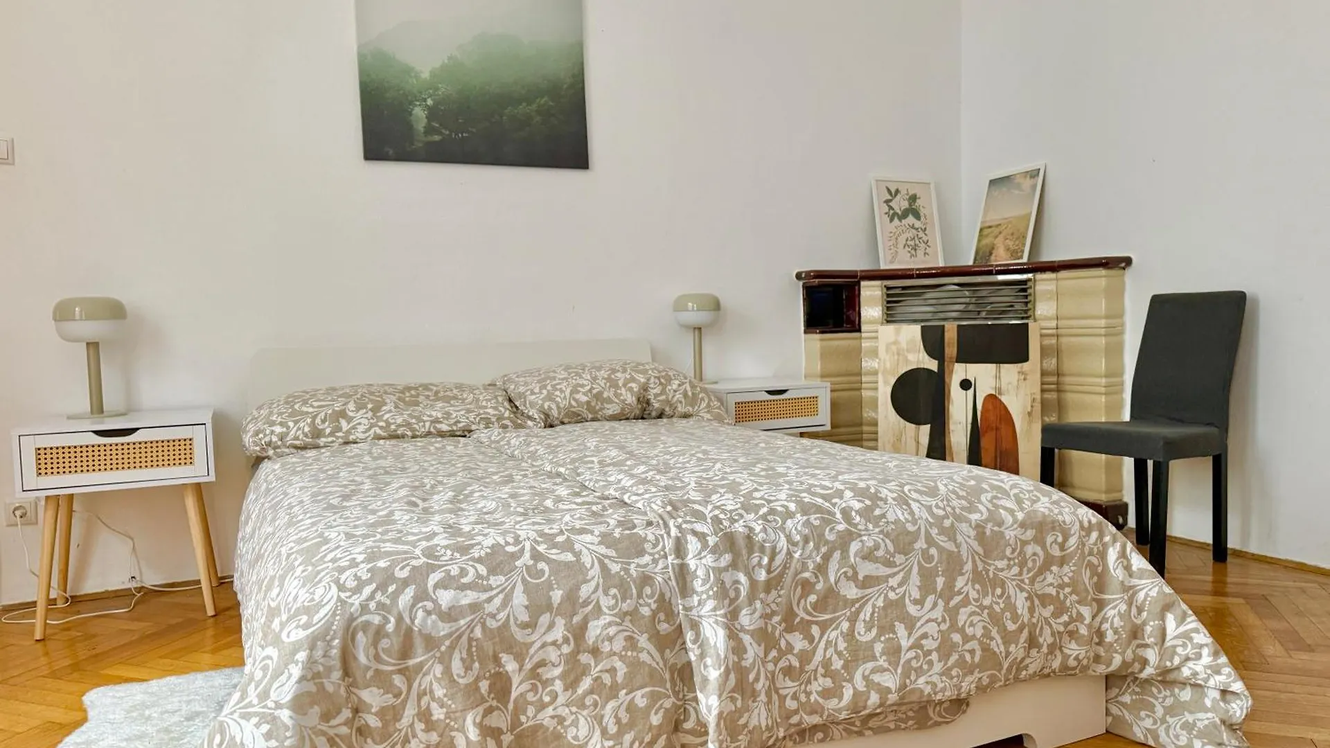 Spacious Stylish Apartment With Free Parking 0*, Vienna Austria